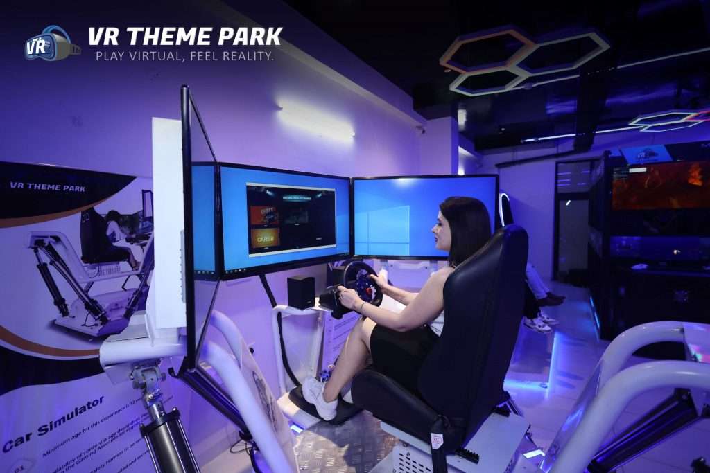 3 Screen Racing Simulator -play zone in jaipur